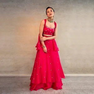 Women Organza Roundneck Embellished Regular Fit Lehenga Set Pink